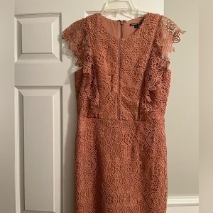 Gianni Bini “salmon pink”lace dress